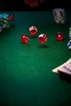 棋牌游戏